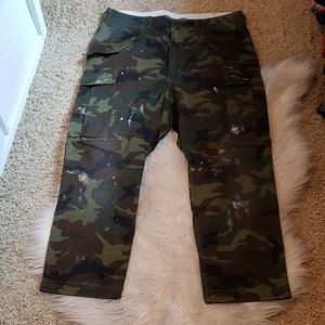 R13 camoflage panted cargo